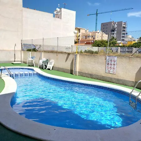 Estudio Comodo En Apartment